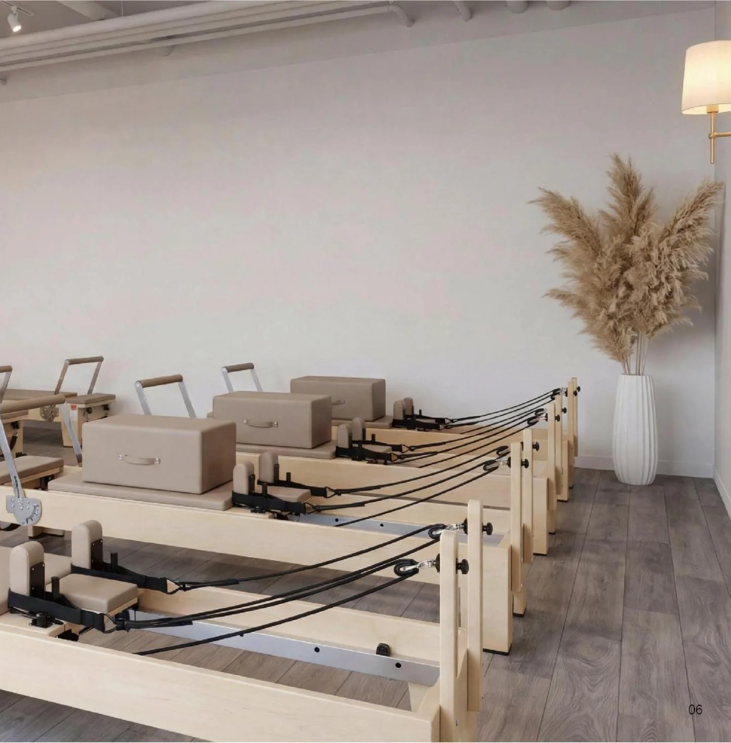 Studio Pilates aménagé en érable